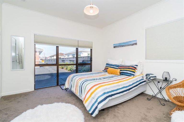 Photo of property in 24b Hargest Crescent, Saint Kilda, Dunedin, 9012