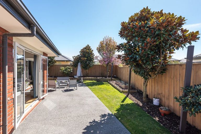 Photo of property in 8 Fernham Way, Rolleston, 7615