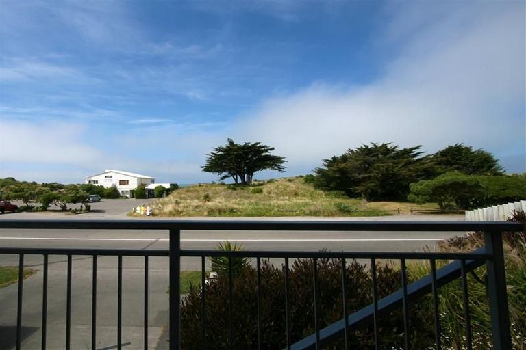 Photo of property in 2/372 Marine Parade, South New Brighton, Christchurch, 8062