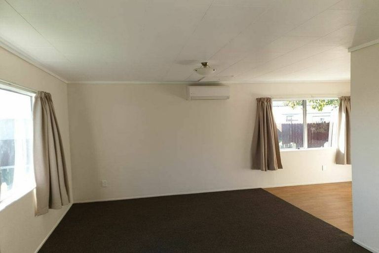 Photo of property in 113a Pohutukawa Drive, Owhata, Rotorua, 3010