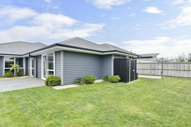 Photo of property in 56 Watkins Drive, Rangiora, 7400