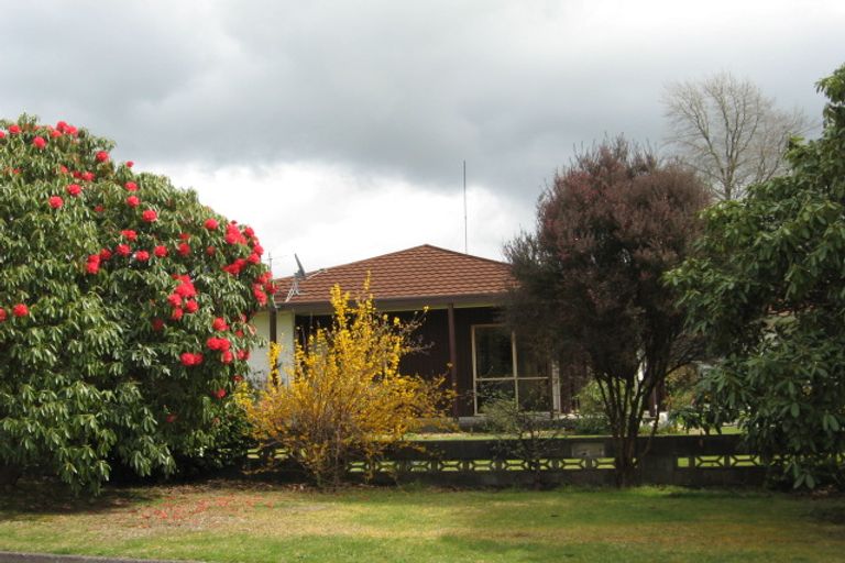 Photo of property in 5 Batten Street, Glenholme, Rotorua, 3010