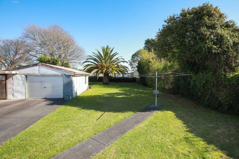 Photo of property in 8 Dermont Street, Bader, Hamilton, 3206