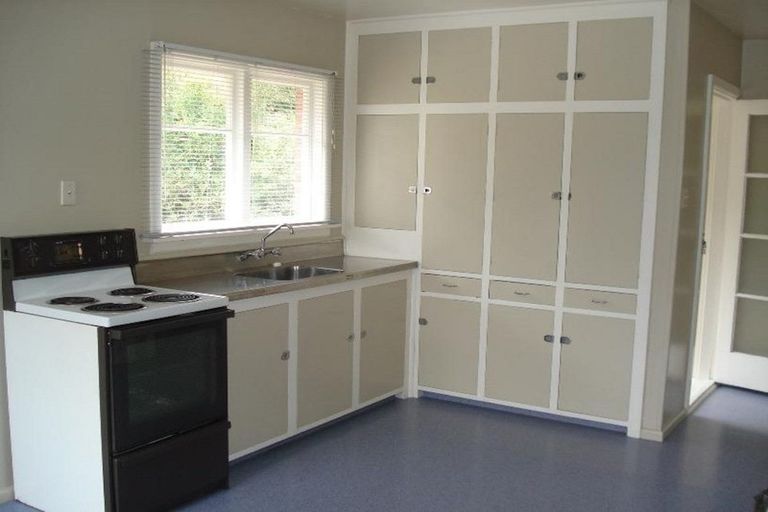 Photo of property in 110 Maidstone Road, Ilam, Christchurch, 8041