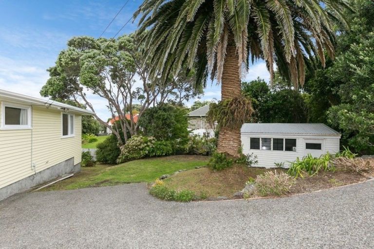 Photo of property in 139 Rawhiti Road, Pukerua Bay, 5026