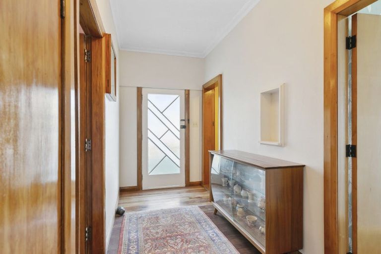 Photo of property in 56 Totara Road, Miramar, Wellington, 6022