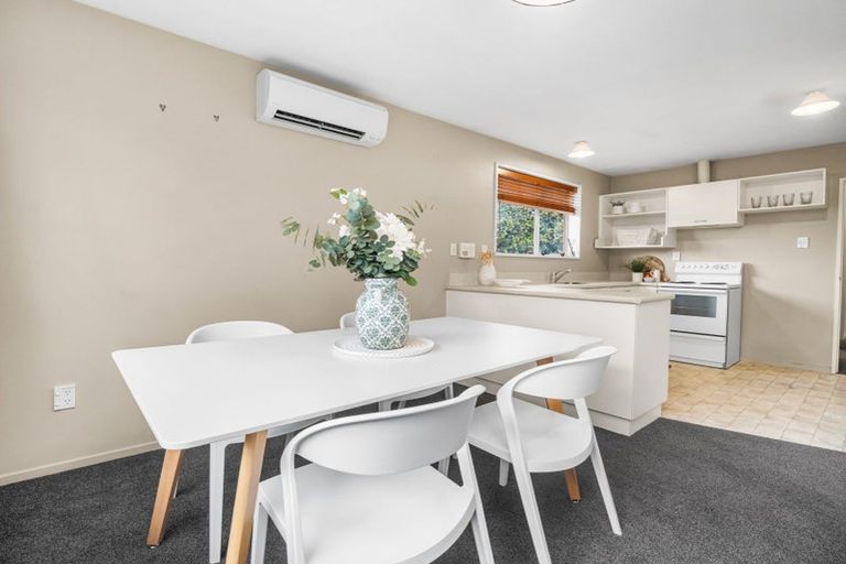 Photo of property in 2/27 Oakhampton Street, Hornby, Christchurch, 8042