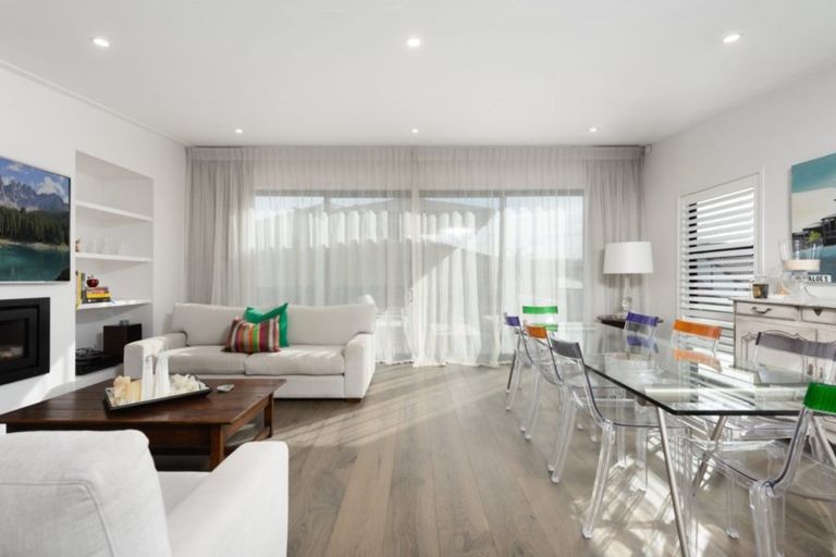 Photo of property in 118a Muricata Avenue, Mount Maunganui, 3116