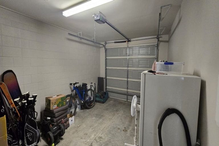 Photo of property in 51 Dow Square, Wigram, Christchurch, 8025