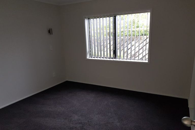 Photo of property in 10/482 Hibiscus Coast Highway, Orewa, 0931