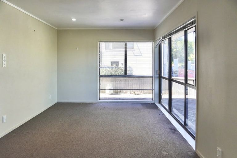 Photo of property in 28a Clovelly Road, Bucklands Beach, Auckland, 2012