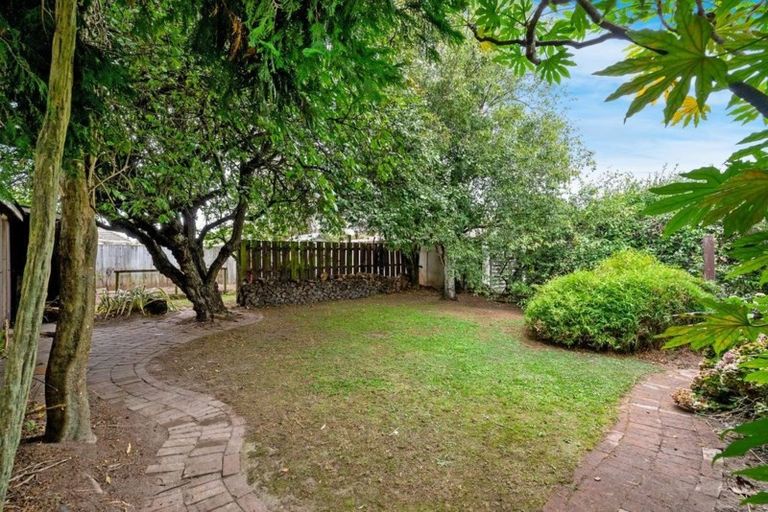 Photo of property in 26 Heath Street, Burnside, Christchurch, 8053