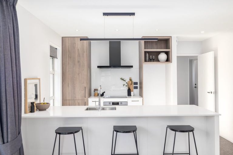 Photo of property in 8c Wychwood Crescent, Bishopdale, Christchurch, 8053