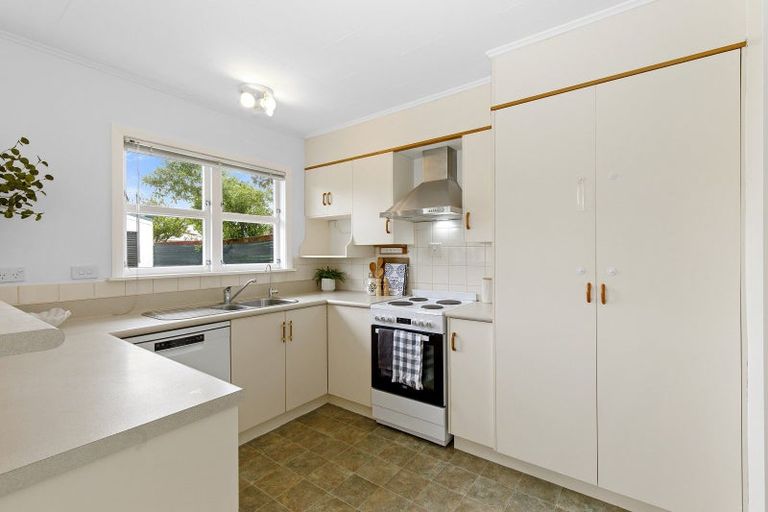 Photo of property in 25 Rimu Street, Waikanae, 5036
