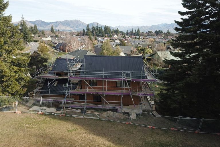 Photo of property in 2 Tui Close, Hanmer Springs, 7334