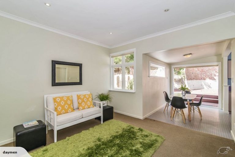 Photo of property in 74 Para Street, Miramar, Wellington, 6022