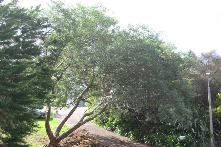 Photo of property in 19 Scotstoun Place, Glen Eden, Auckland, 0602