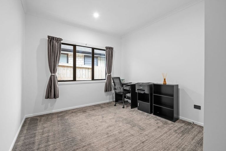 Photo of property in 1 Waireka Road, Rototuna North, Hamilton, 3210