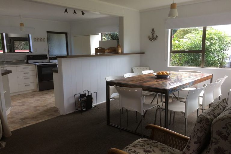 Photo of property in 41 Mako Street, Taupo Bay, Mangonui, 0494