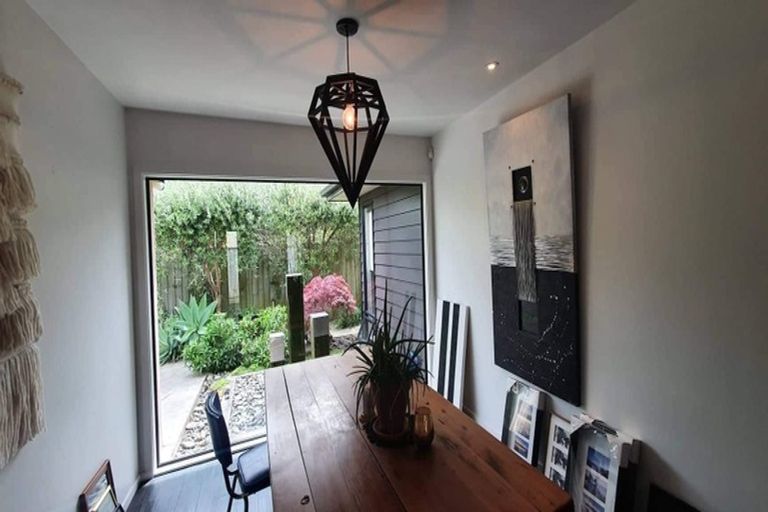 Photo of property in 6 Gilligan Close, College Estate, Whanganui, 4500