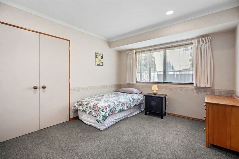 Photo of property in 1 Sissinghurst Court, Bethlehem, Tauranga, 3110