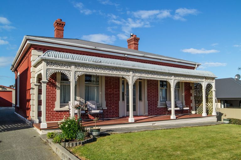Photo of property in 38 Buchanan Street, Parkside, Timaru, 7910