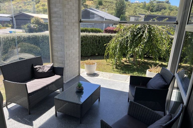 Photo of property in 23 Saint Pauls Drive, Brookfield, Tauranga, 3110