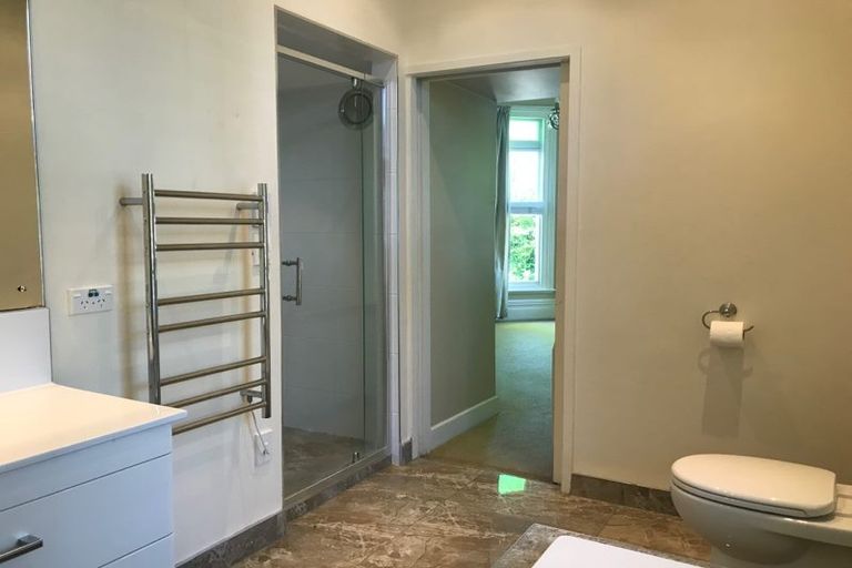 Photo of property in 67 Garden Road, Merivale, Christchurch, 8014