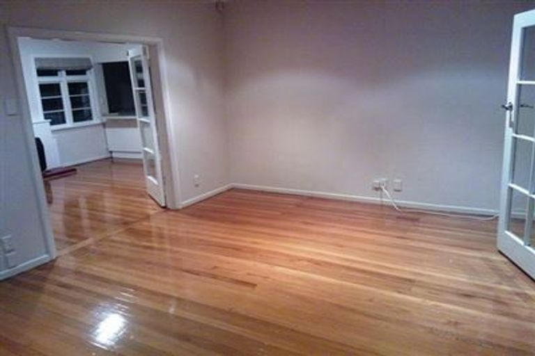 Photo of property in 1/114 Idris Road, Bryndwr, Christchurch, 8052