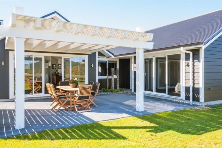 Photo of property in 46/500 Kinloch Road, Kinloch, Taupo, 3377