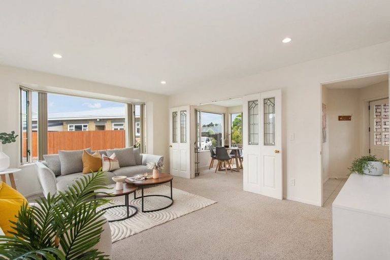 Photo of property in 15 Ashmore Lane, Strowan, Christchurch, 8052