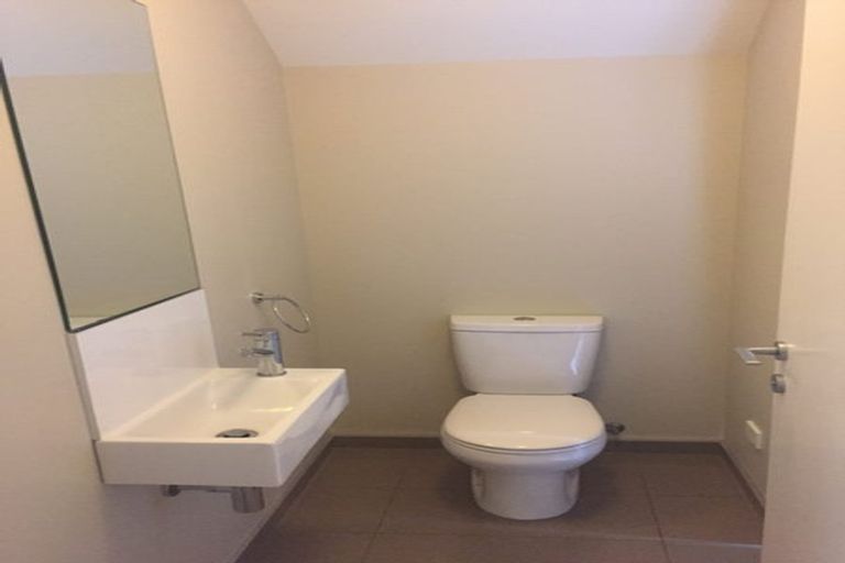 Photo of property in 5b Rex Street, Riccarton, Christchurch, 8041