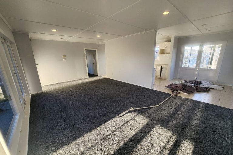 Photo of property in 216 Russell Road, Manurewa, Auckland, 2102