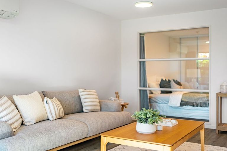 Photo of property in 2/69 Suva Street, Upper Riccarton, Christchurch, 8041