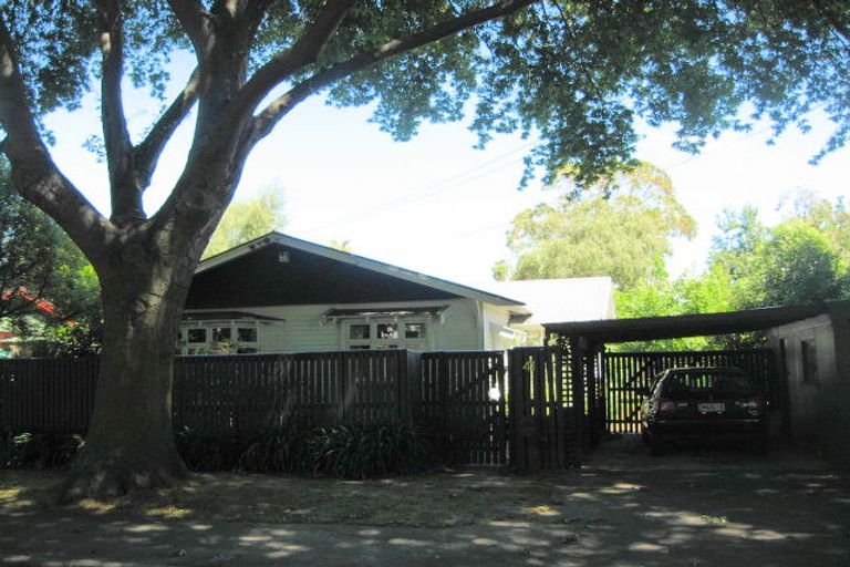 Photo of property in 41 Massey Crescent, St Albans, Christchurch, 8014