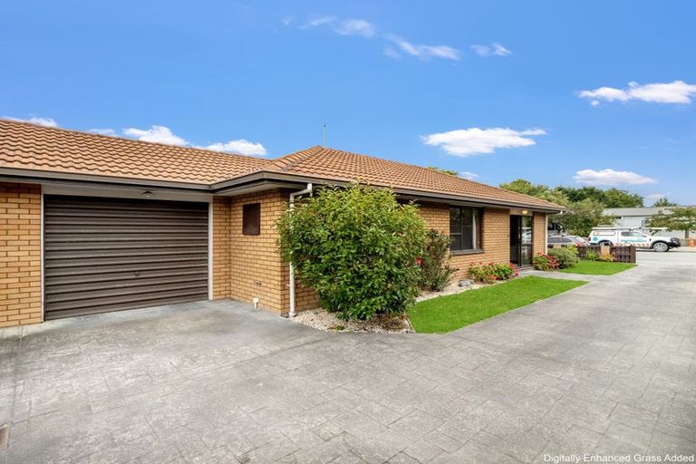 Photo of property in 42a Victoria Street, Rangiora, 7400