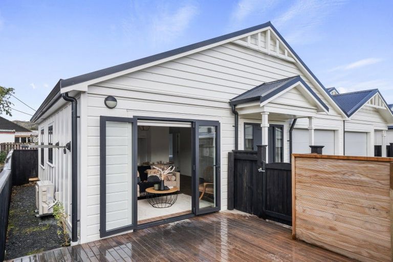 Photo of property in 74e Gibbons Street, Ebdentown, Upper Hutt, 5018