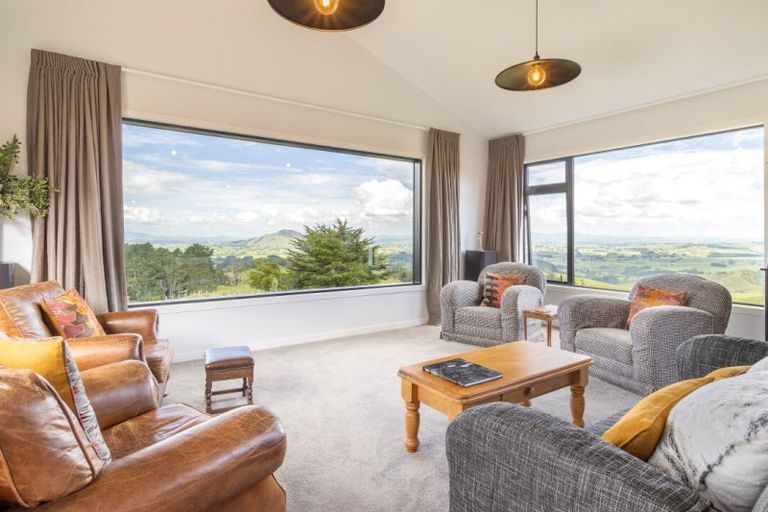 Photo of property in 33 Tiwarawara Lane, Puketotara, Te Awamutu, 3876