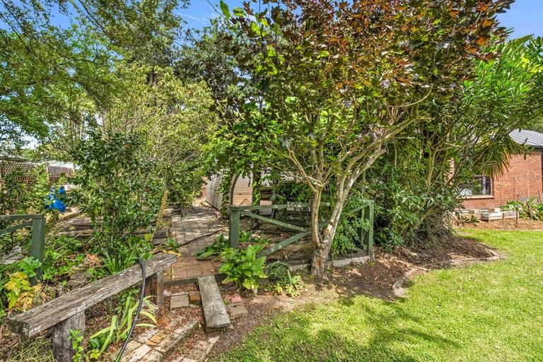 Photo of property in 54 Buckleys Road, Rangiora, 7400