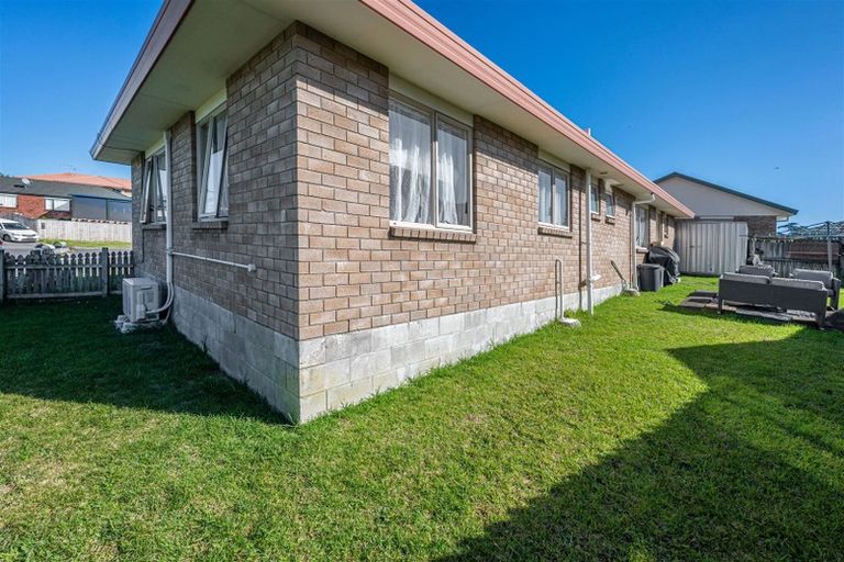 Photo of property in 42 Manston Road, Mangere, Auckland, 2022