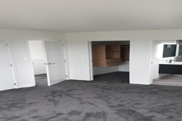 Photo of property in 21 Kabardin Street, Karaka, Papakura, 2113