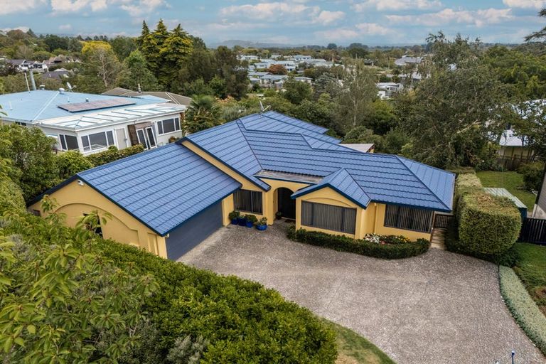 Photo of property in 58 Palmerston Road, Havelock North, 4130