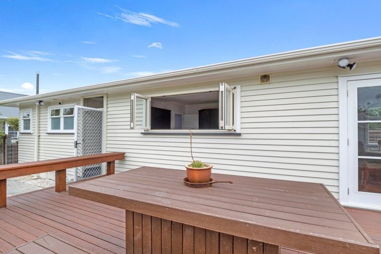 Photo of property in 38 Tay Street, Woodville, 4920