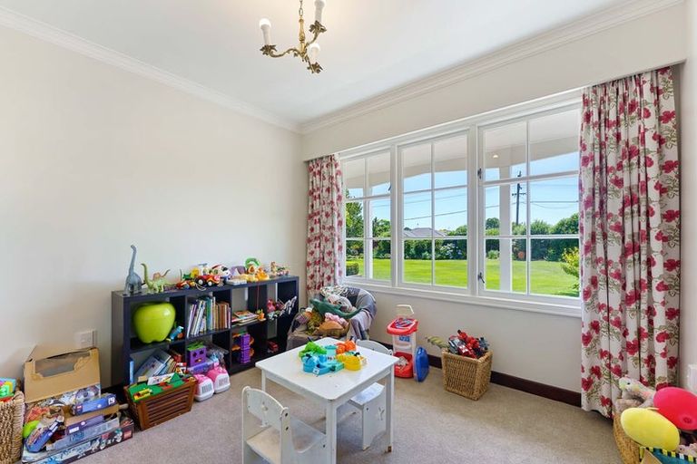 Photo of property in 45-47 Kohekohe Road, Waikanae, 5036