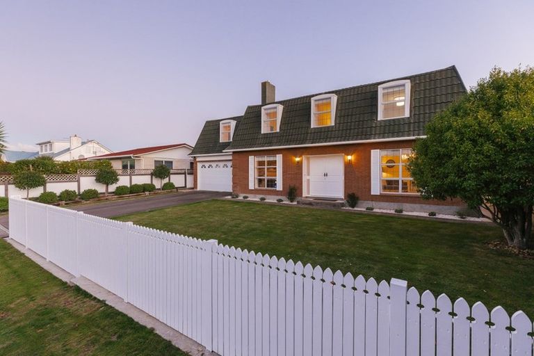 Photo of property in 16 Byrd Street, Levin, 5510