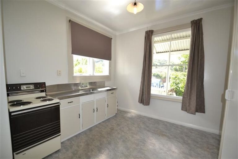 Photo of property in 1 Tasman Street, The Wood, Nelson, 7010
