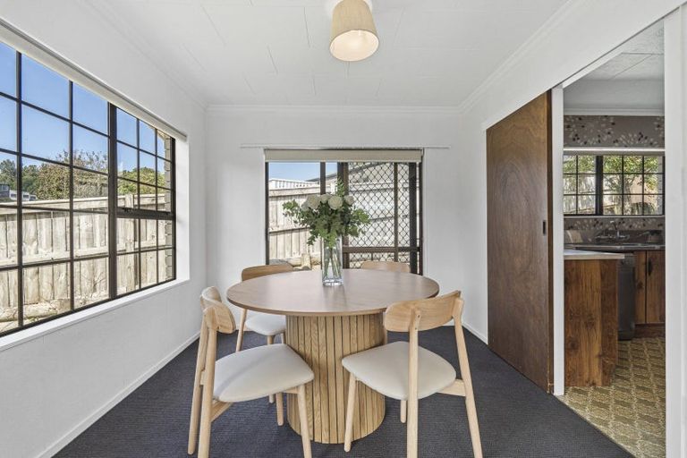 Photo of property in 10 Ainslee Street, Highlands Park, New Plymouth, 4312