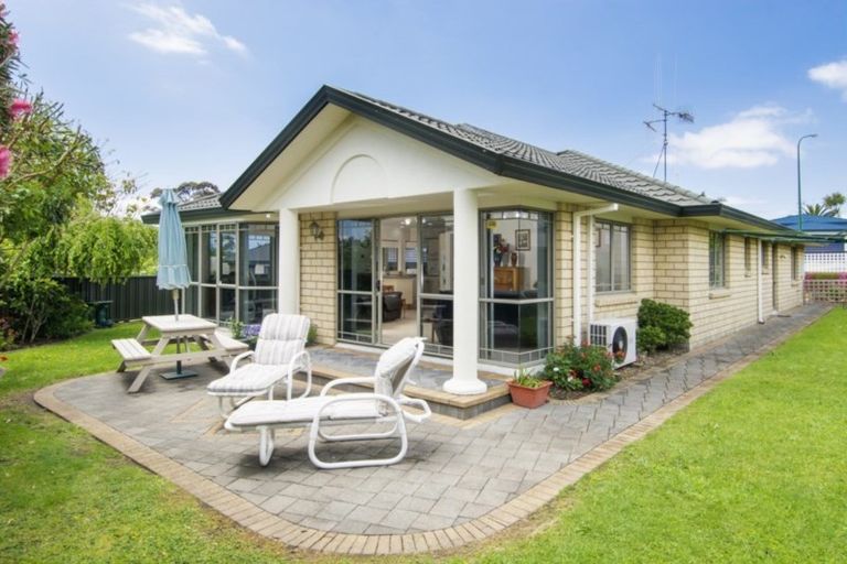 Photo of property in 12 Ryegrass Dell, Welcome Bay, Tauranga, 3112