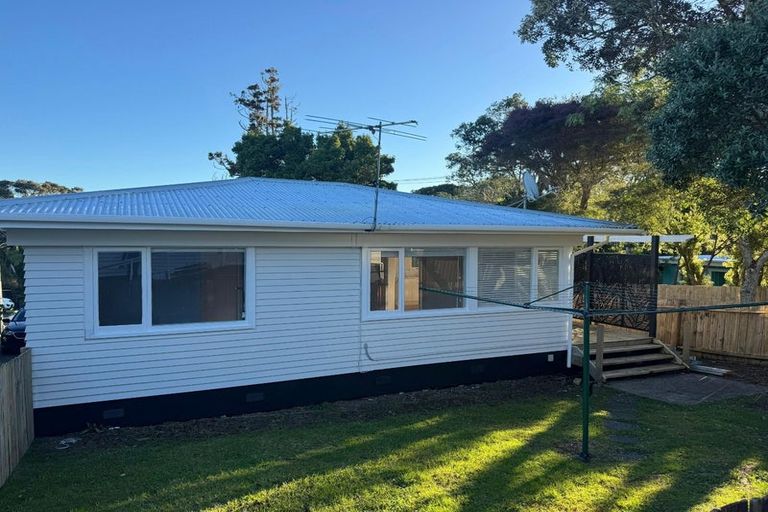 Photo of property in 147 Lancaster Road, Beach Haven, Auckland, 0626