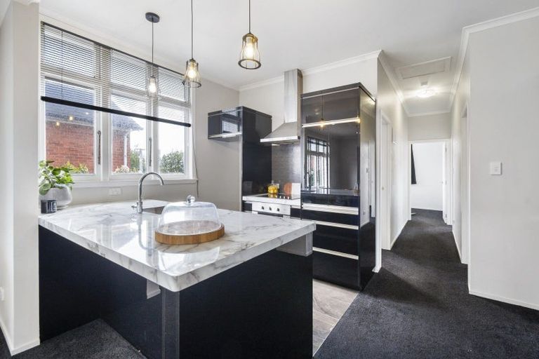 Photo of property in 36 Stewart Street, Marton, 4710